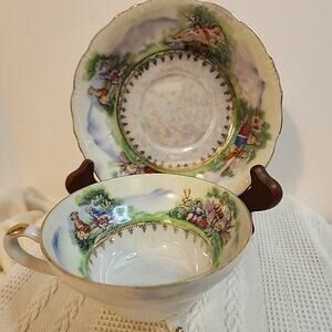 VTG Del Mar Japan Lustreware  Cup and Saucer Footed 24K Gold Trim Pastoral scene